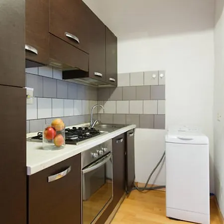 Apartment Bertani Rome